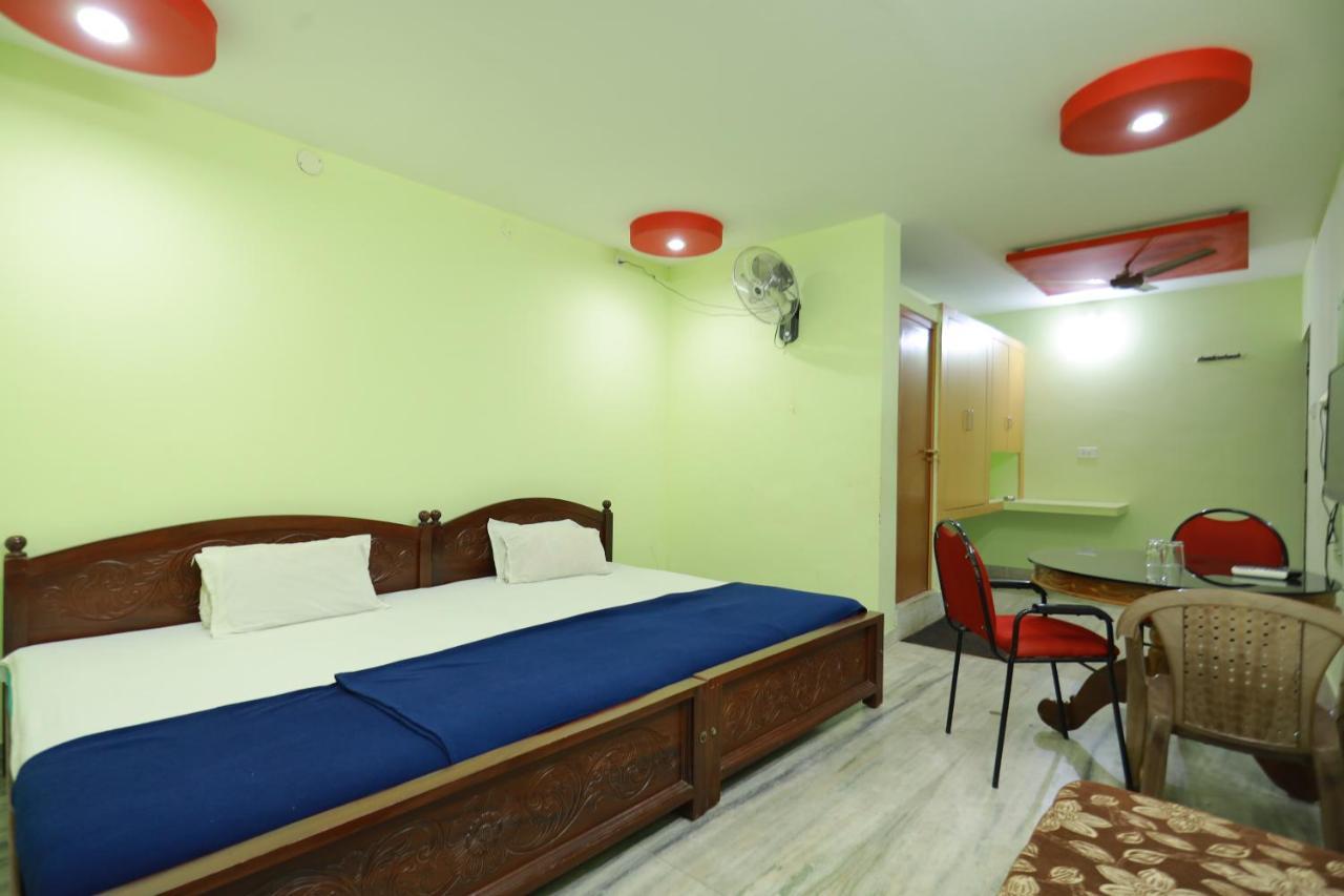 Arackal Tourist Home Tripunithura Exterior photo