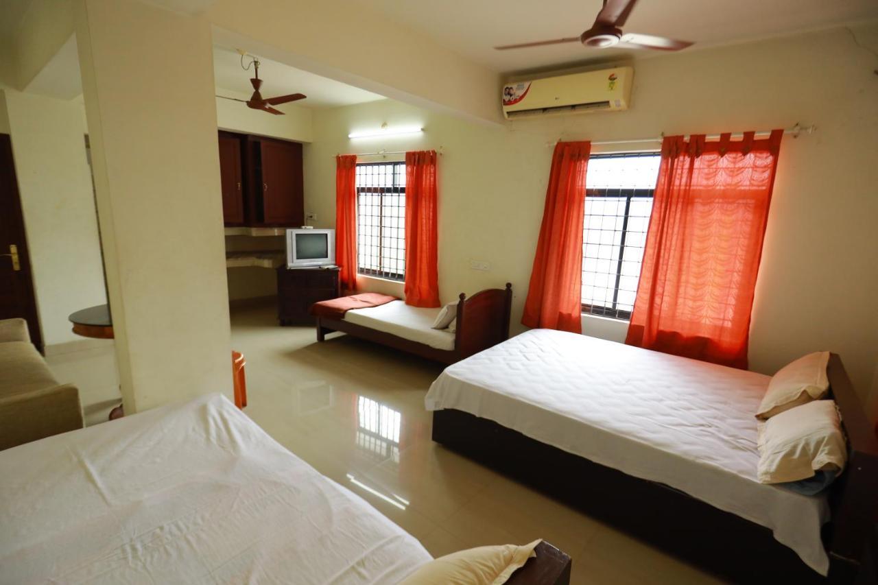 Arackal Tourist Home Tripunithura Exterior photo