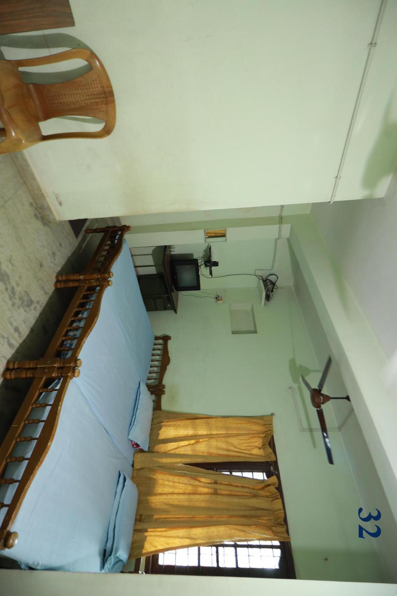 Arackal Tourist Home Tripunithura Exterior photo